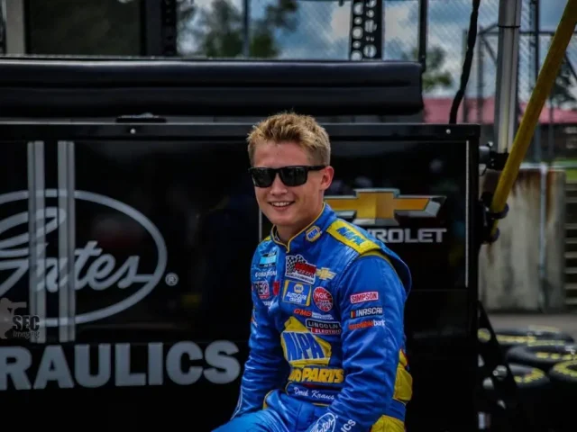 6446907B-E011-4B3C-B6F4-B80EDC47628E_1_105_c